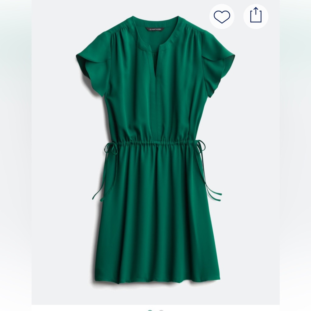 Elegant Green Dress with Flutter Sleeves